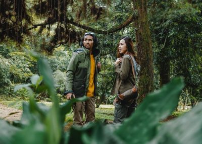 Menjaga Wisata Alam Sambil Menikmati Keindahannya