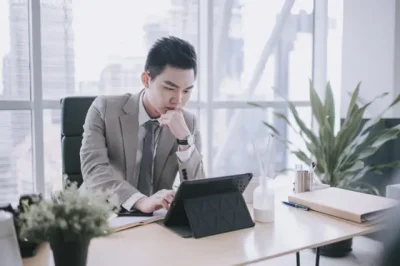 Pekerja Kantoran Yang Resign Dan Jadi Konten Kreator Sukses