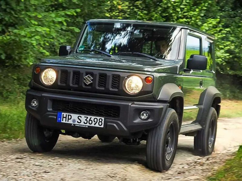 Suzuki Jimny: Mobil Kecil Dengan Jiwa Petualang Besar