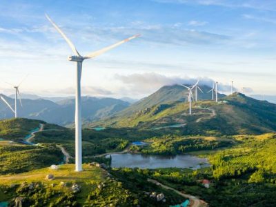 Isu Energi Terbarukan Dan Kebijakan Hijau