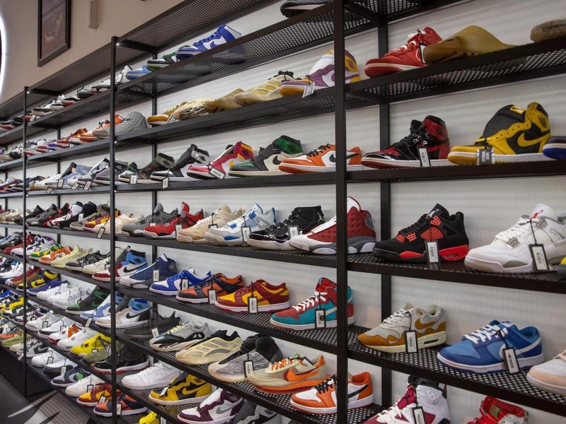 Sneaker Culture: Tren Koleksi Sepatu Yang Jadi Status Sosial