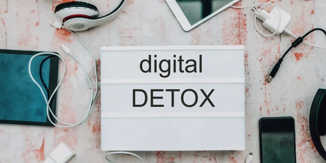 Fenomena Digital Detox: Tren Lifestyle Di Era Serba Online