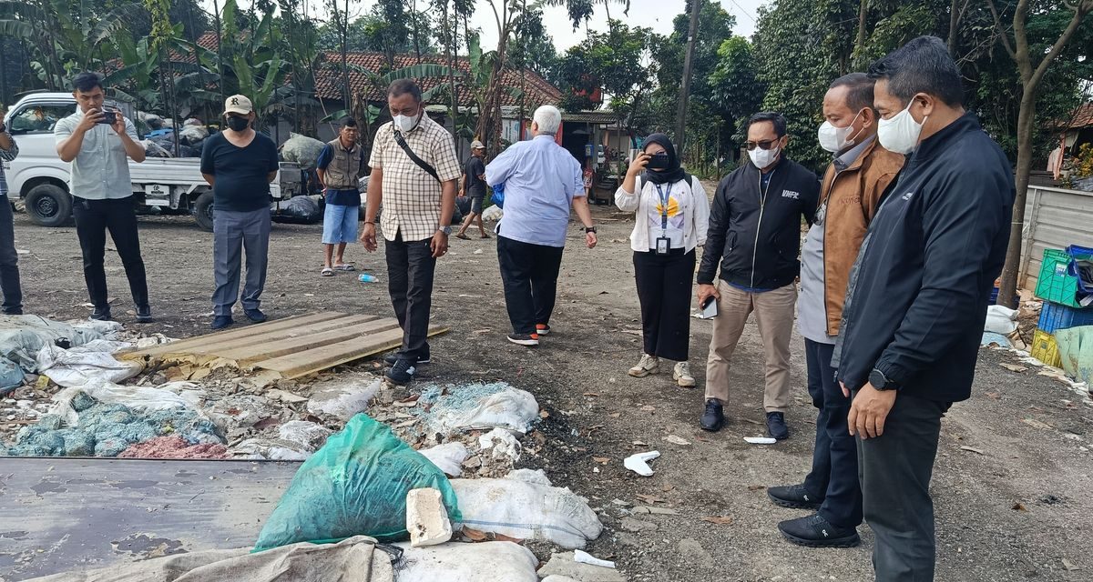 Terungkap! Rahasia 21 Karung Uang Cacahan Di TPS Bekasi