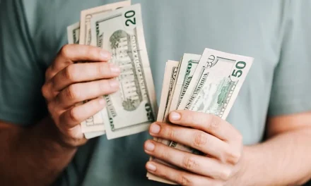 Bakal Tajir Mendadak? Cek 3 Shio Yang Lagi “Hoki” Banget