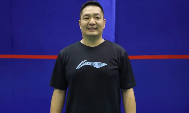 Resmi Latih Malaysia, Harry Hartono Pecah Telur