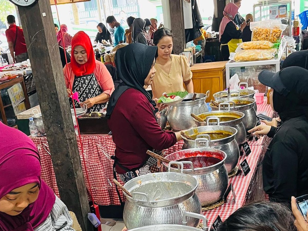 Beneran Murah! Intip Menu Di 4 Warung Pasar Ngasem Yang Hits