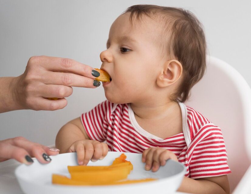 Jangan Salah Pilih! Vitamin D Andalan Bunda Buat Bayi Sehat