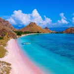 Healing Ke Pantai: Cara Ampuh Usir Sedih Dan Penat