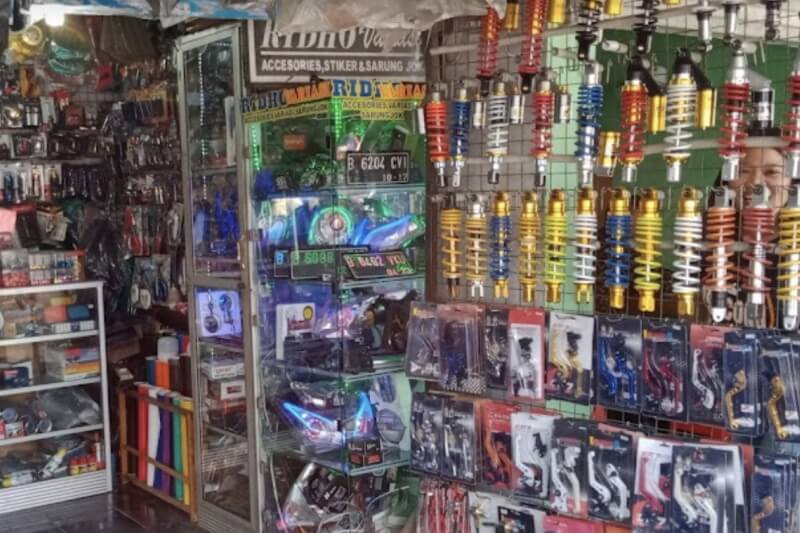 Spill Olshop Aksesoris Motor Paling Komplit Di Sini!