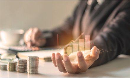 Bukan Cuma Halal, Ini Keuntungan Investasi Syariah