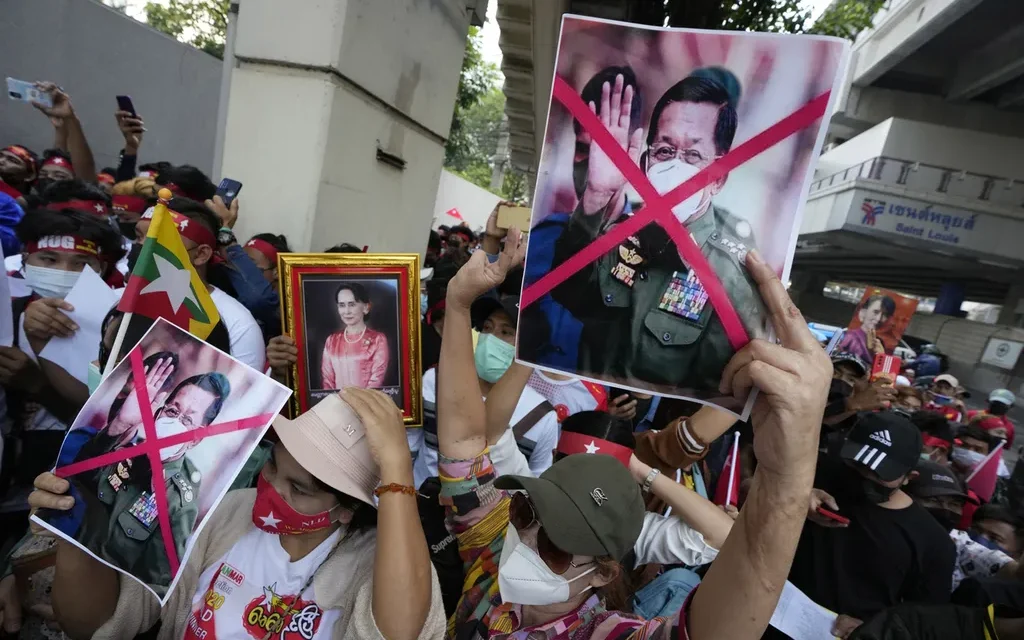 Langkah Politik Myanmar Usai Perpanjang Status Darurat