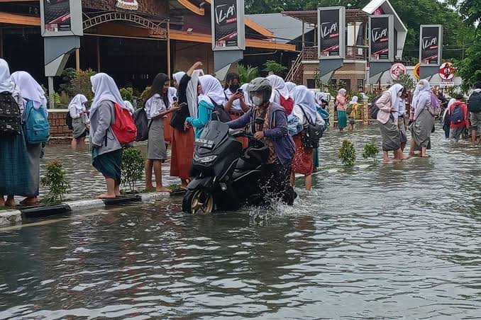 Bebek vs Matik: Mana Yang Paling Tahan Banjir?